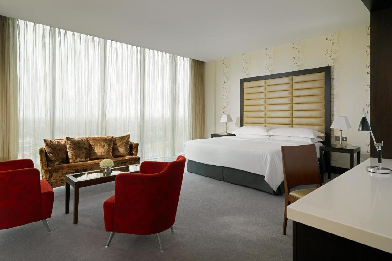 Studio Suite 1 King City view Adults Only,1616419371:JPEG